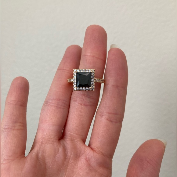 New Vanessa Mooney THE BRIGITTA RING - Picture 8 of 9